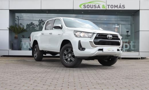 toyota-hilux-2025-diesel-2393cc