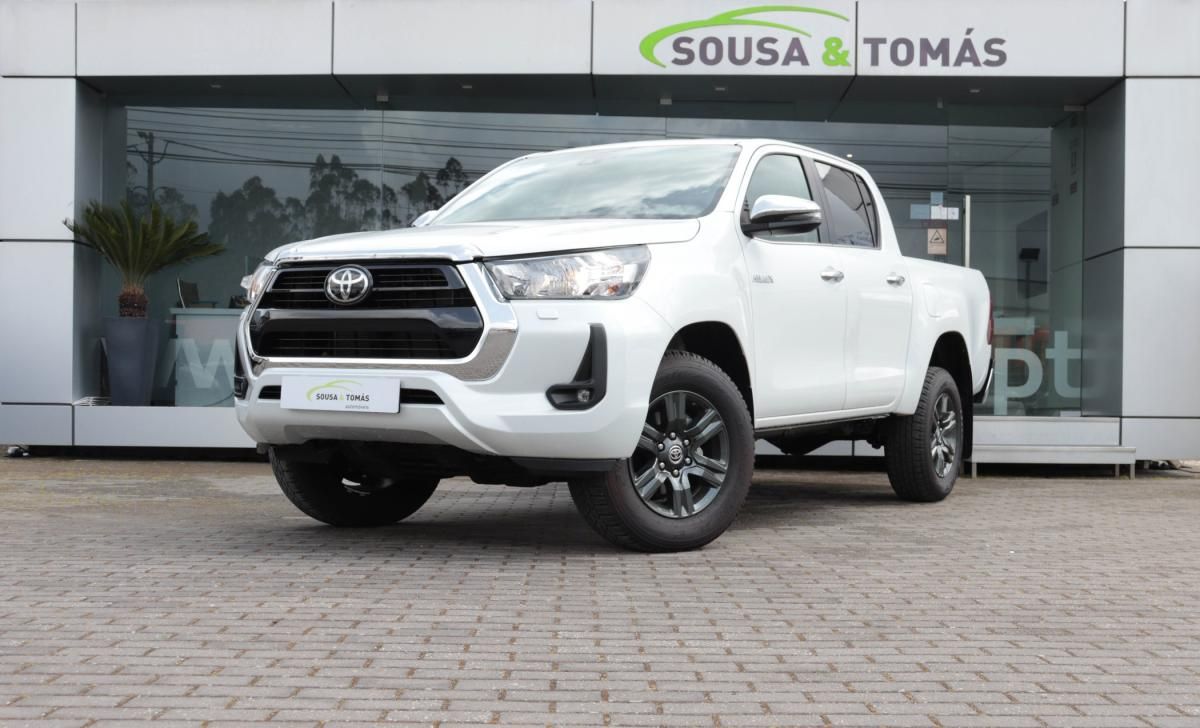 toyota-hilux-2025-diesel-2393cc