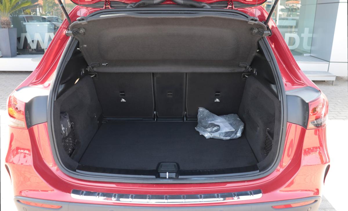 mercedes-benz-gla-2022-hibrido-a-gasolina-1332cc