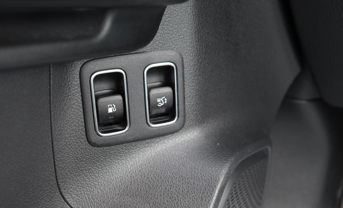 mercedes-benz-classe-b-2025-hibrido-a-gasolina-1332cc