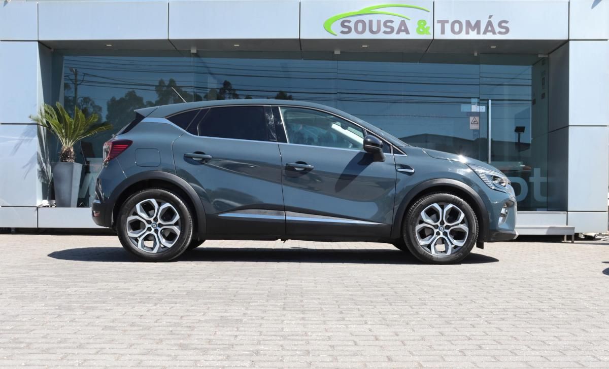 renault-captur-2022-hibrido-a-gasolina-1598cc
