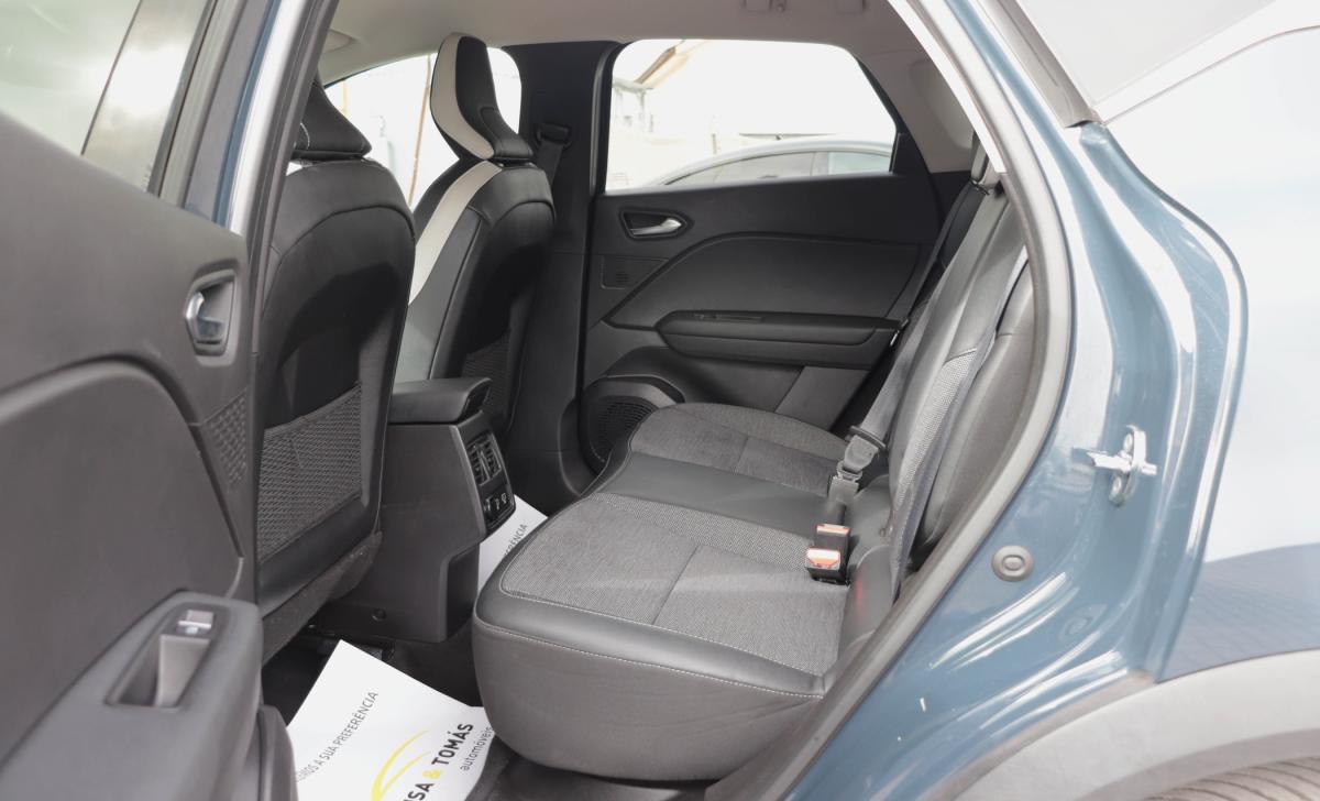 renault-captur-2022-hibrido-a-gasolina-1598cc