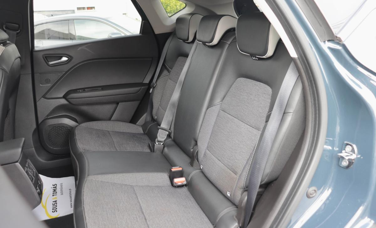 renault-captur-2022-hibrido-a-gasolina-1598cc