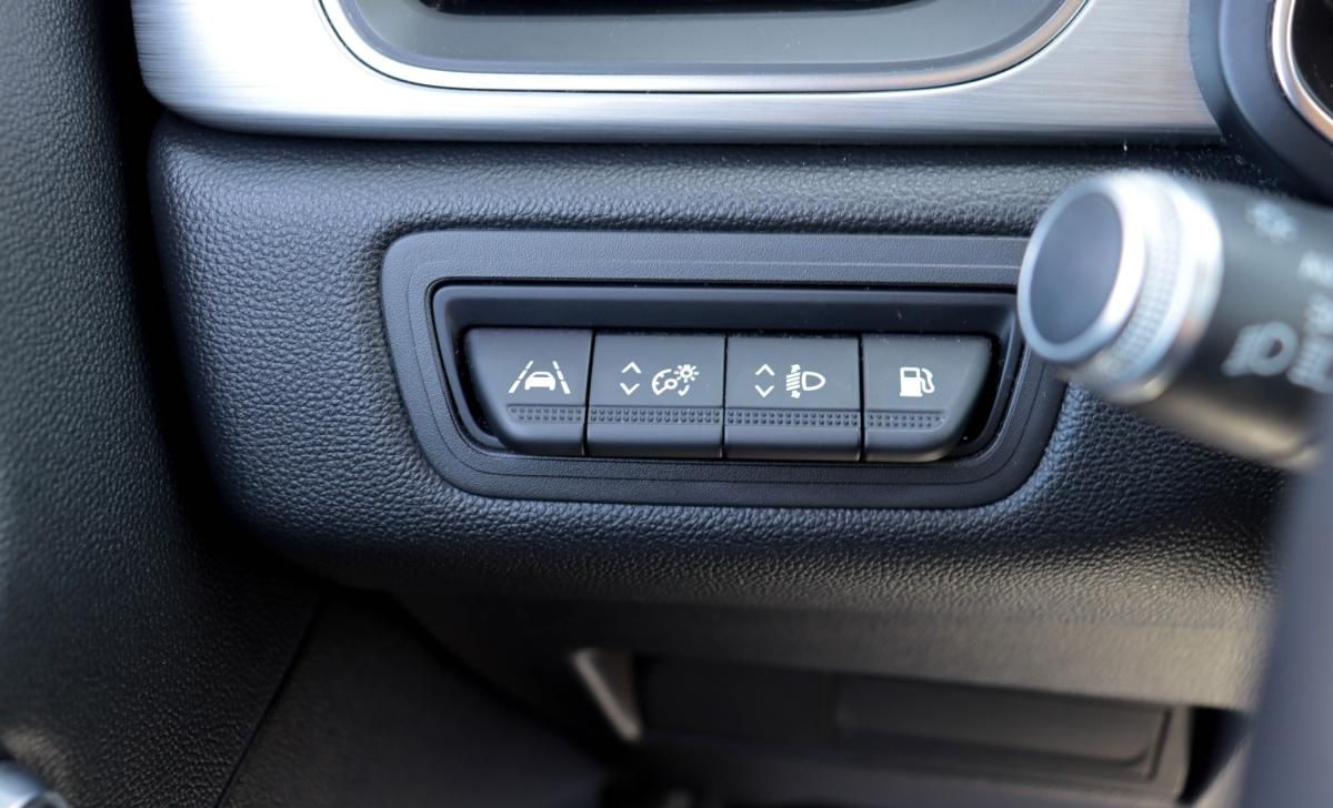 renault-captur-2022-hibrido-a-gasolina-1598cc
