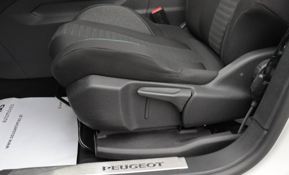 peugeot-3008-2022-gasolina-1199cc