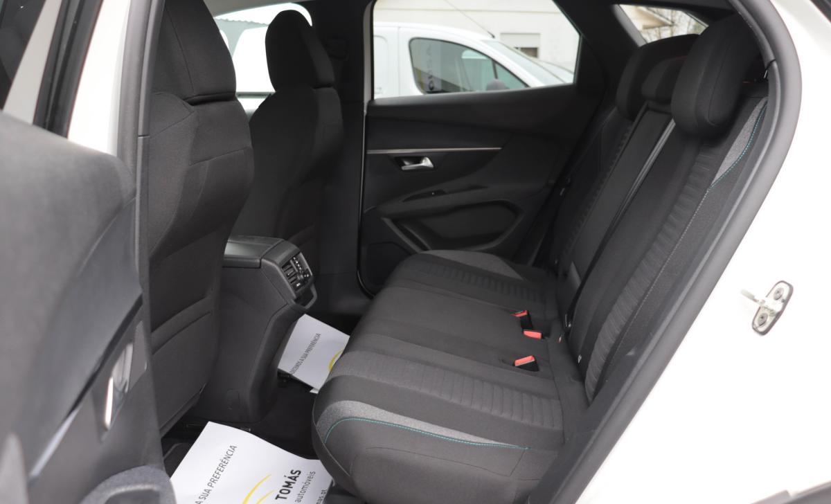 peugeot-3008-2022-gasolina-1199cc