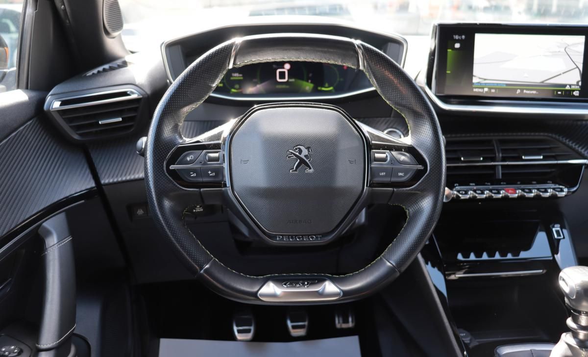 peugeot-2008-2021-diesel-1499cc