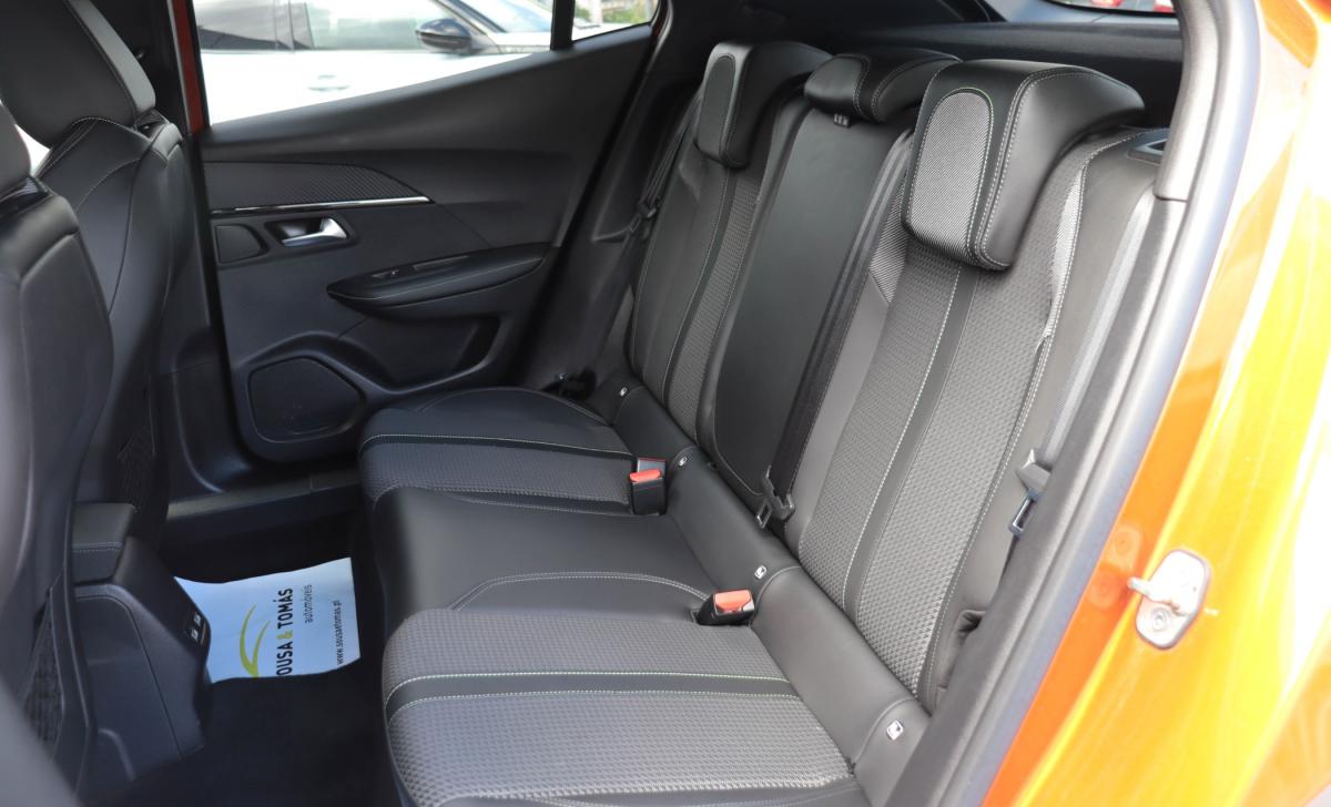 peugeot-2008-2021-diesel-1499cc