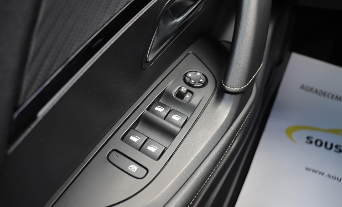 peugeot-2008-2021-diesel-1499cc