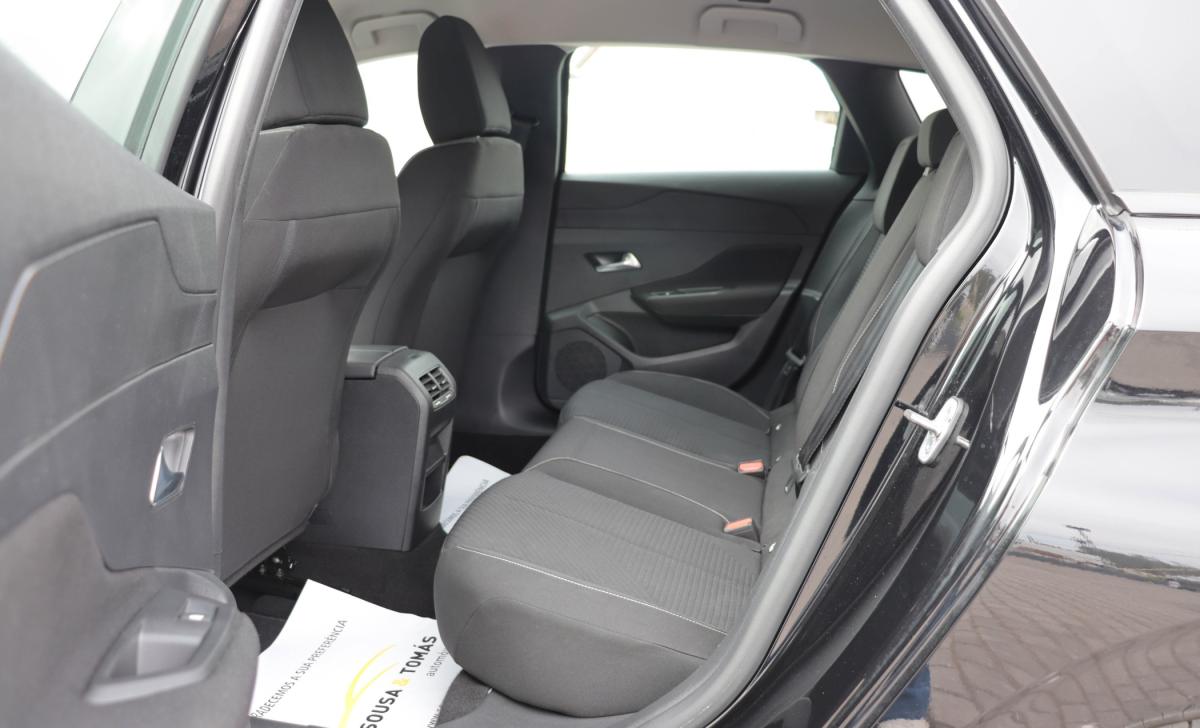peugeot-308-sw-2022-gasolina-1199cc