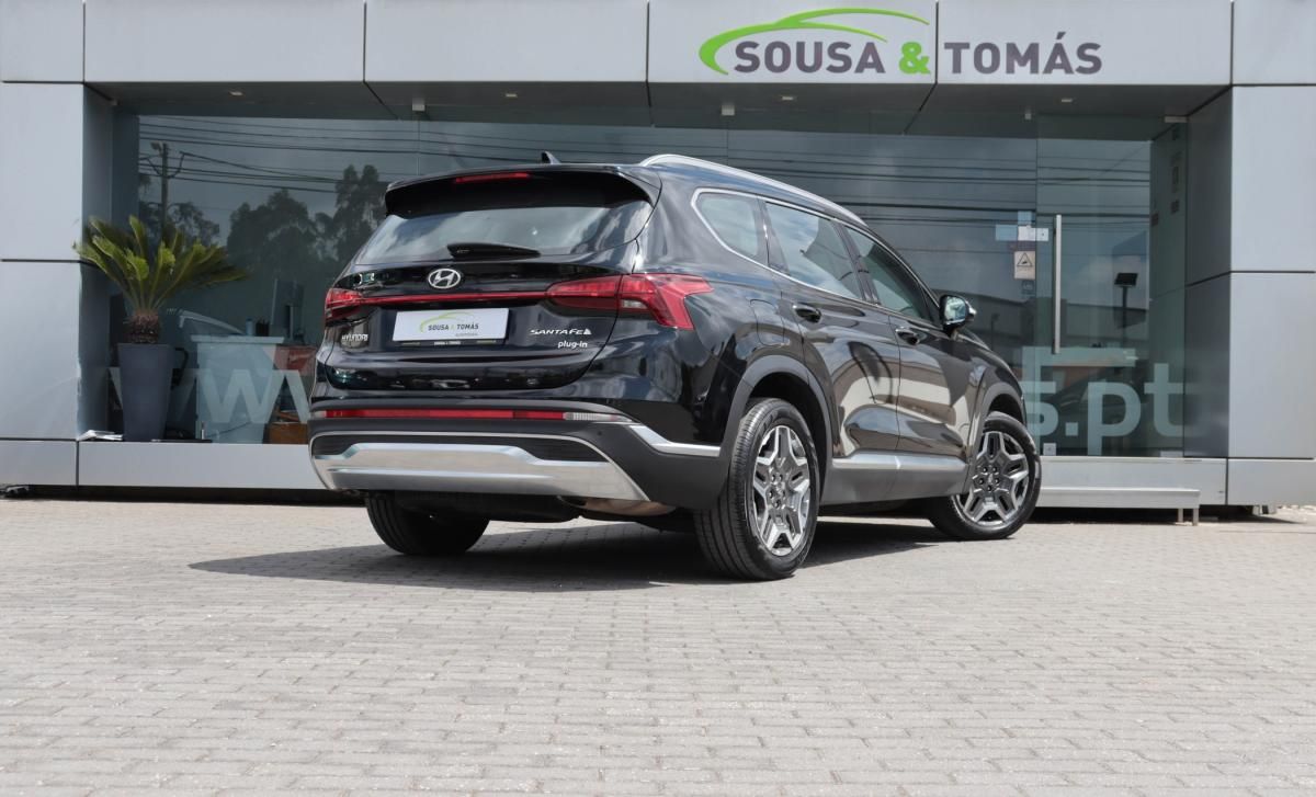 hyundai-santa-fe-2023-hibrido-a-gasolina-1598cc