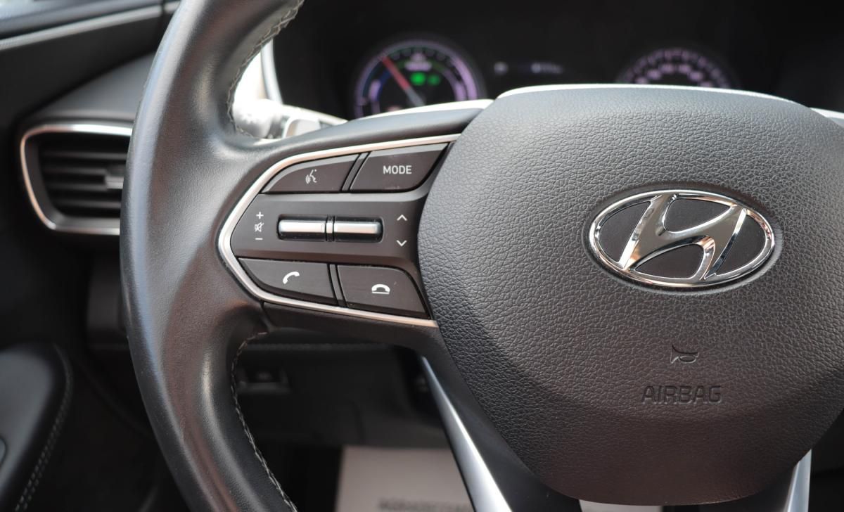 hyundai-santa-fe-2023-hibrido-a-gasolina-1598cc