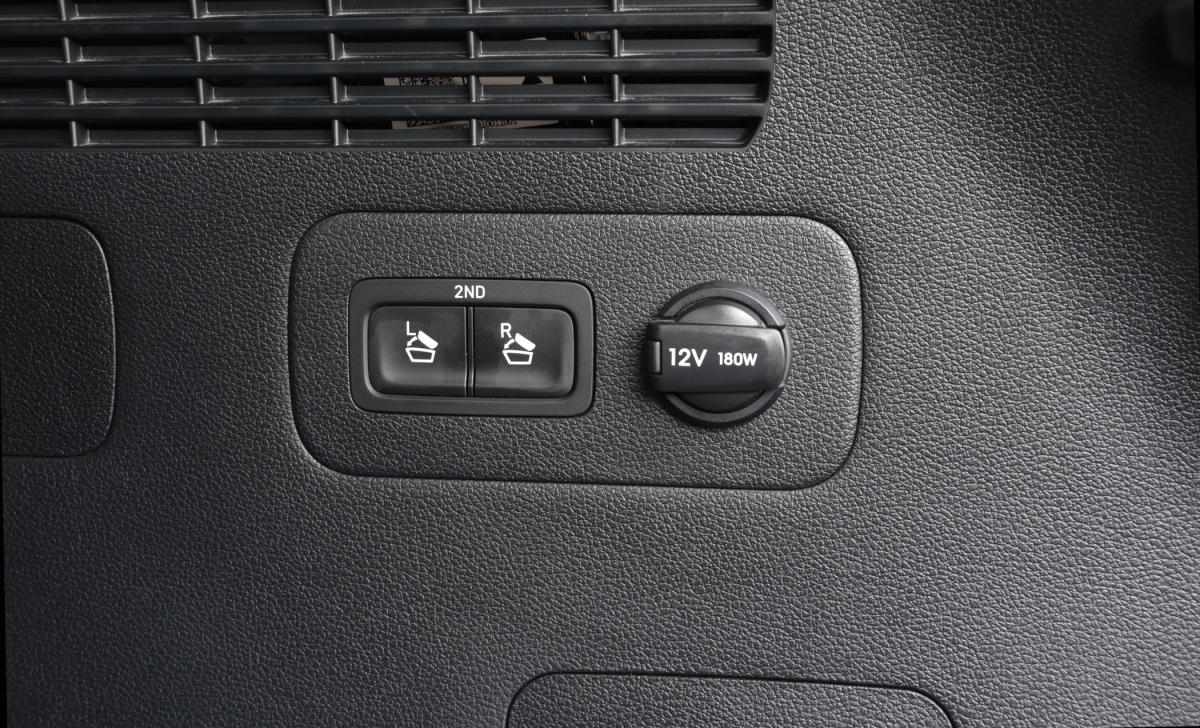 hyundai-santa-fe-2023-hibrido-a-gasolina-1598cc