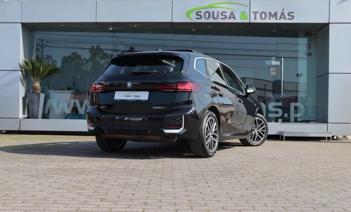 bmw-serie-2-2023-hibrido-a-gasolina-1499cc