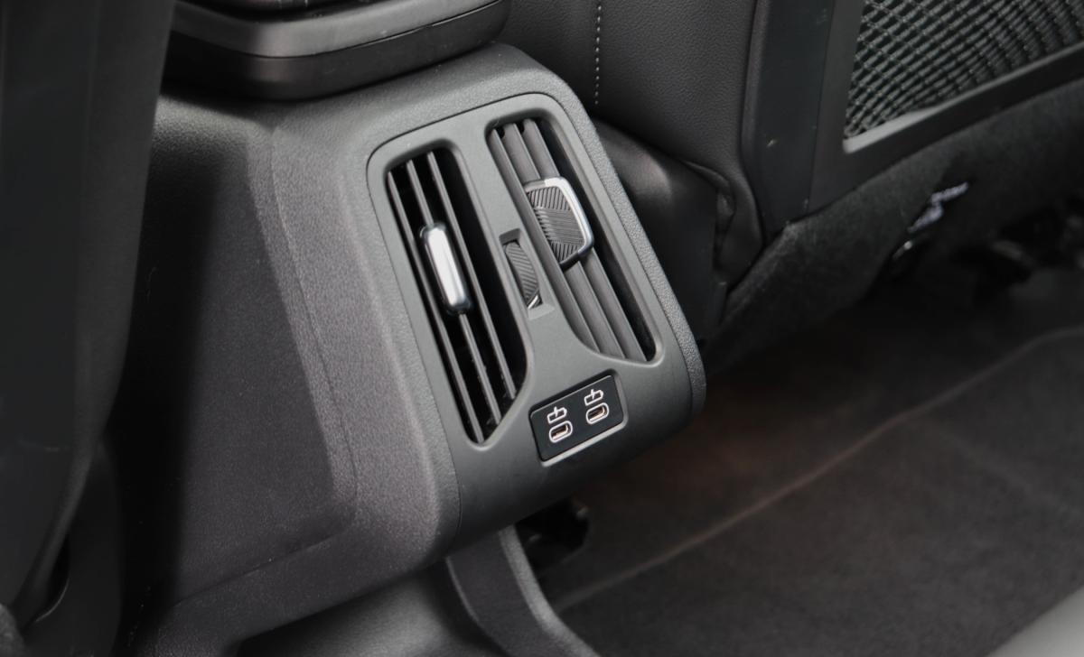 bmw-serie-2-2023-hibrido-a-gasolina-1499cc