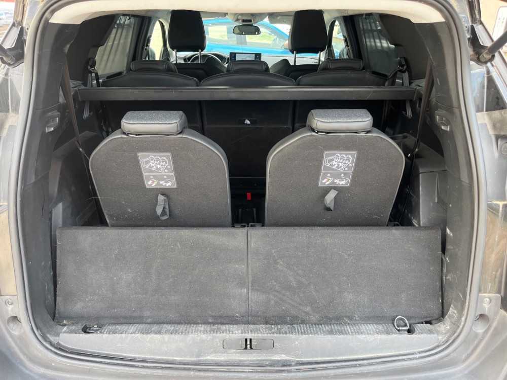 peugeot-5008-2022-gasolina-1199cc