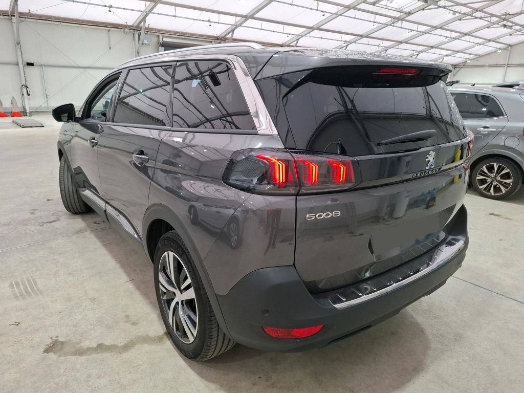 peugeot-5008-2022-gasolina-1199cc
