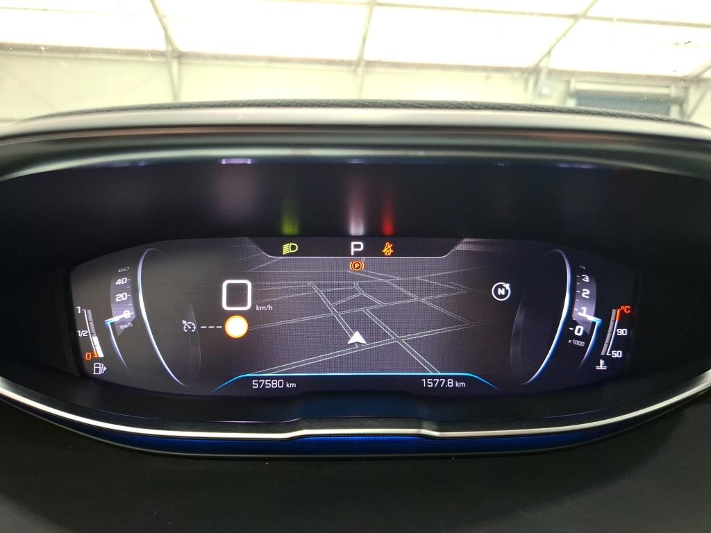 peugeot-5008-2022-gasolina-1199cc
