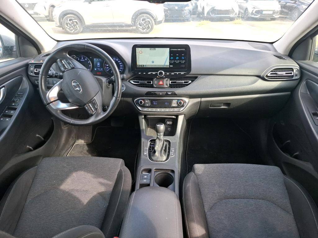 hyundai-i30-2023-gasolina-998cc