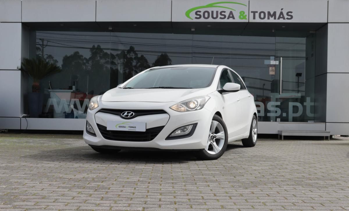 hyundai-i30-2013-diesel-1582cc