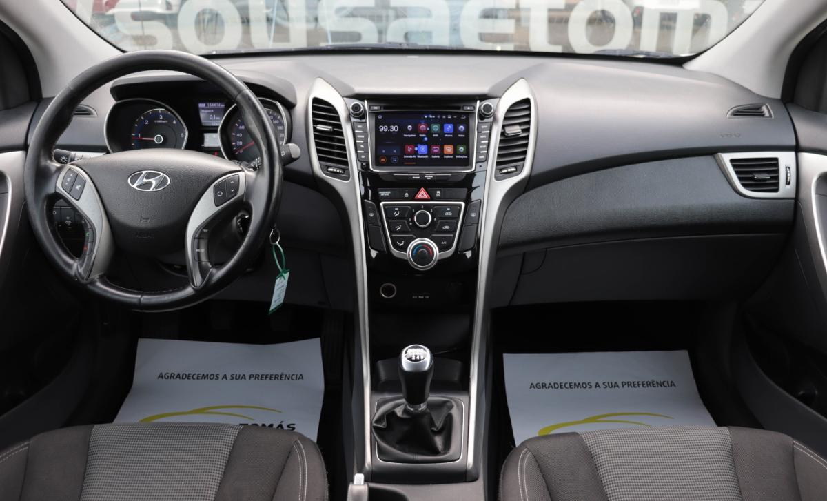 hyundai-i30-2013-diesel-1582cc