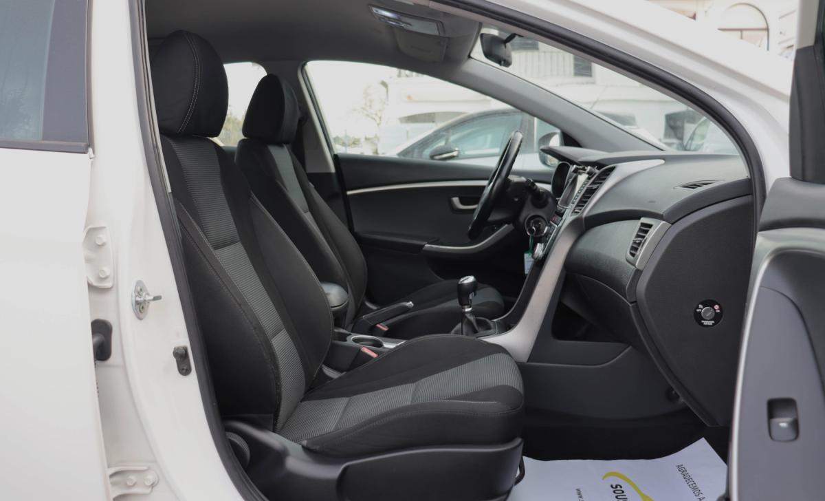 hyundai-i30-2013-diesel-1582cc