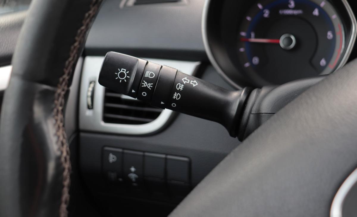 hyundai-i30-2013-diesel-1582cc