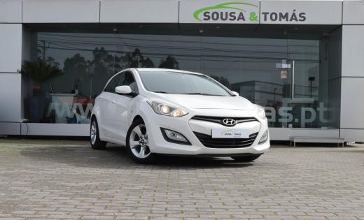 hyundai-i30-2013-diesel-1582cc