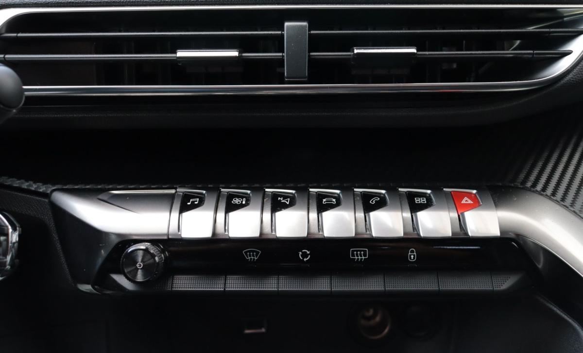 peugeot-3008-2019-gasolina-1199cc