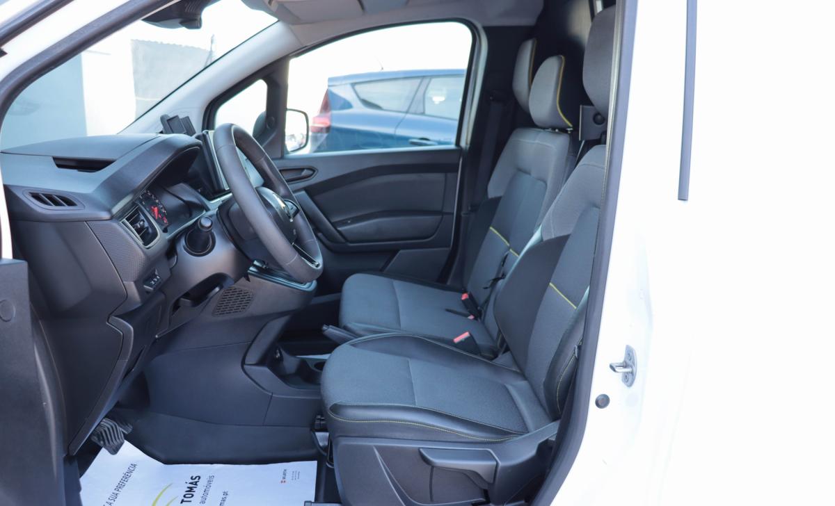 renault-kangoo-2023-diesel-1461cc