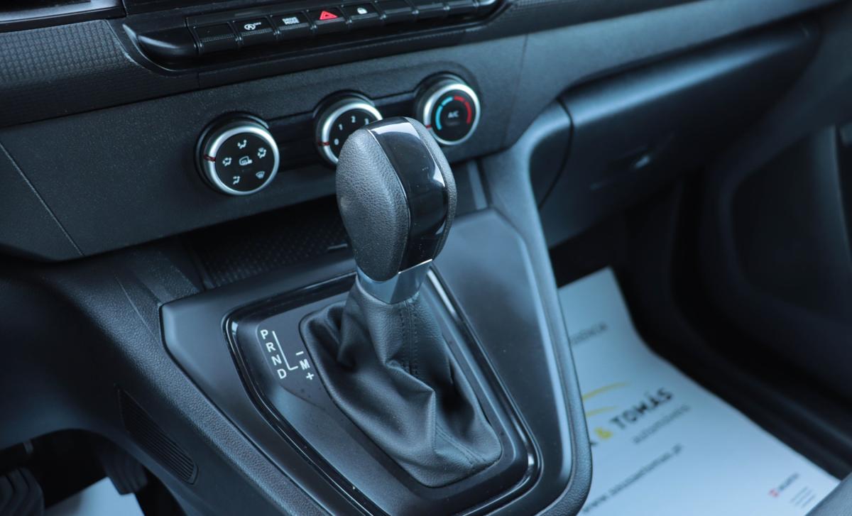 renault-kangoo-2023-diesel-1461cc