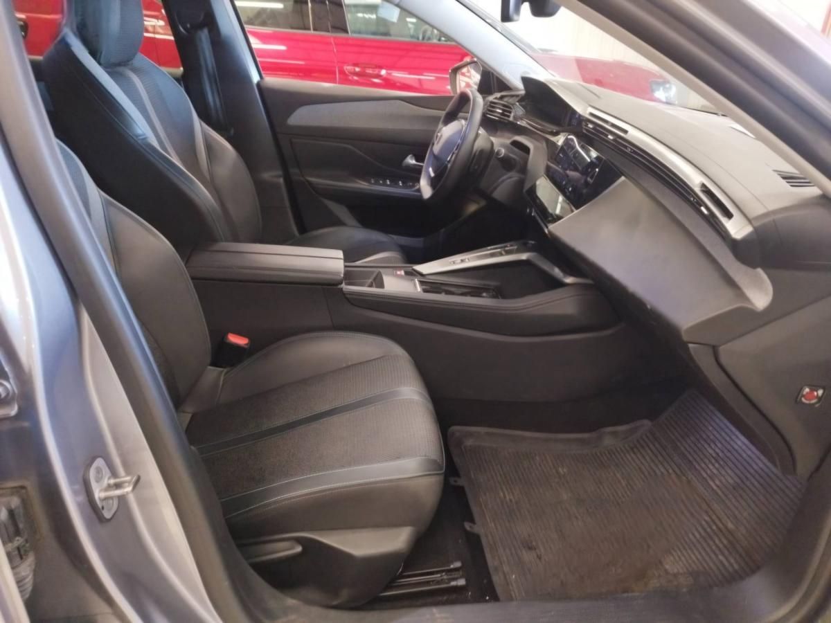 peugeot-308-2023-gasolina-1199cc