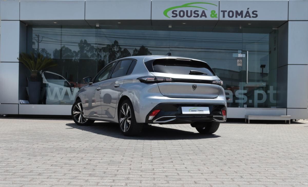 peugeot-308-2023-gasolina-1199cc