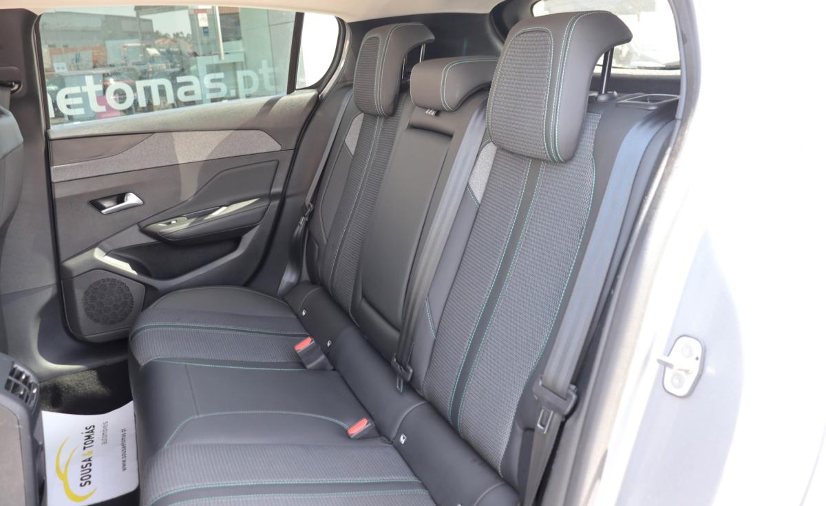 peugeot-308-2023-gasolina-1199cc