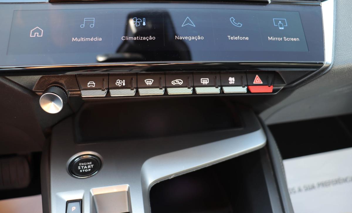 peugeot-308-2023-gasolina-1199cc