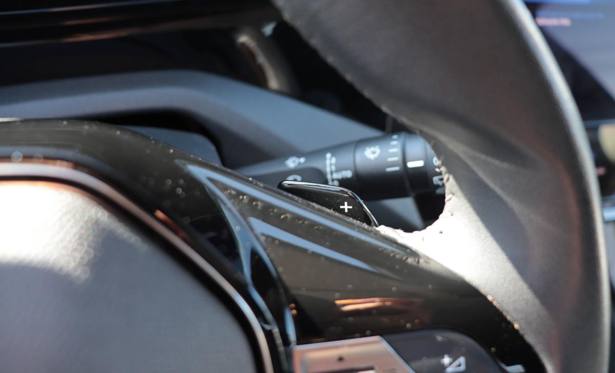 peugeot-308-2023-gasolina-1199cc