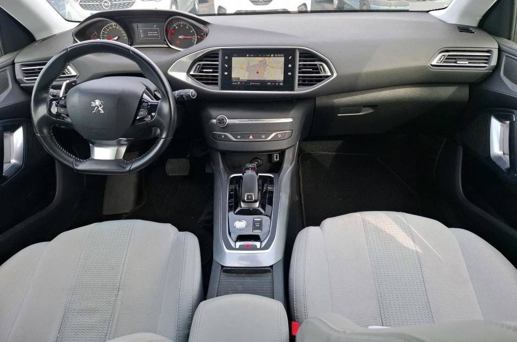 peugeot-308-2020-gasolina-1199cc