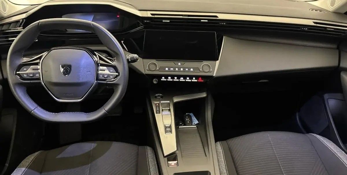 peugeot-308-2023-gasolina-1199cc