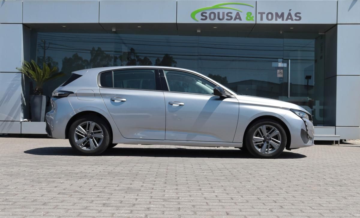 peugeot-308-2023-gasolina-1199cc