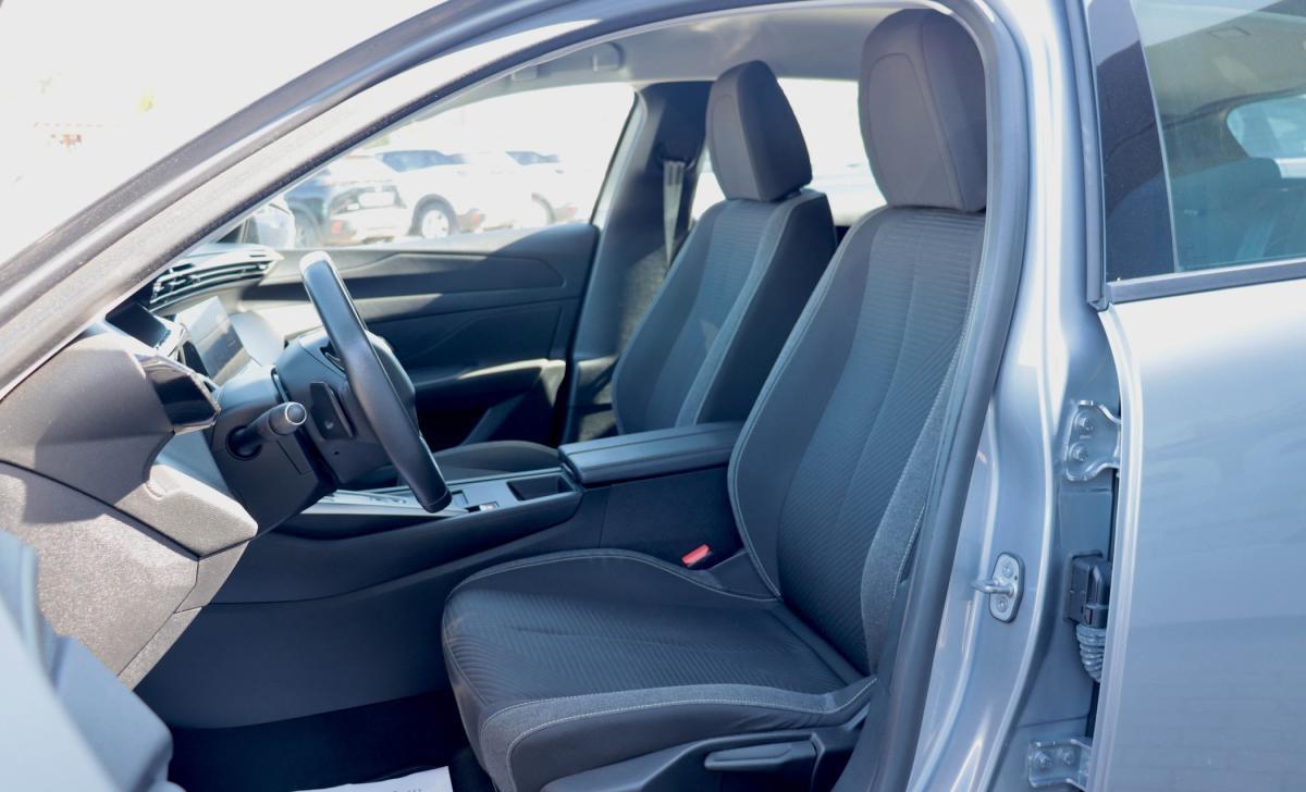 peugeot-308-2023-gasolina-1199cc