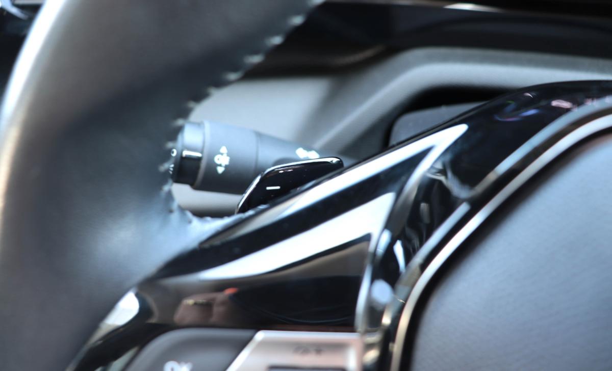peugeot-308-2023-gasolina-1199cc