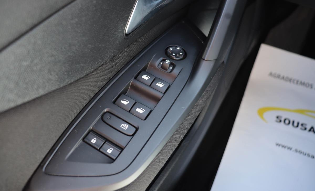 peugeot-308-2023-gasolina-1199cc
