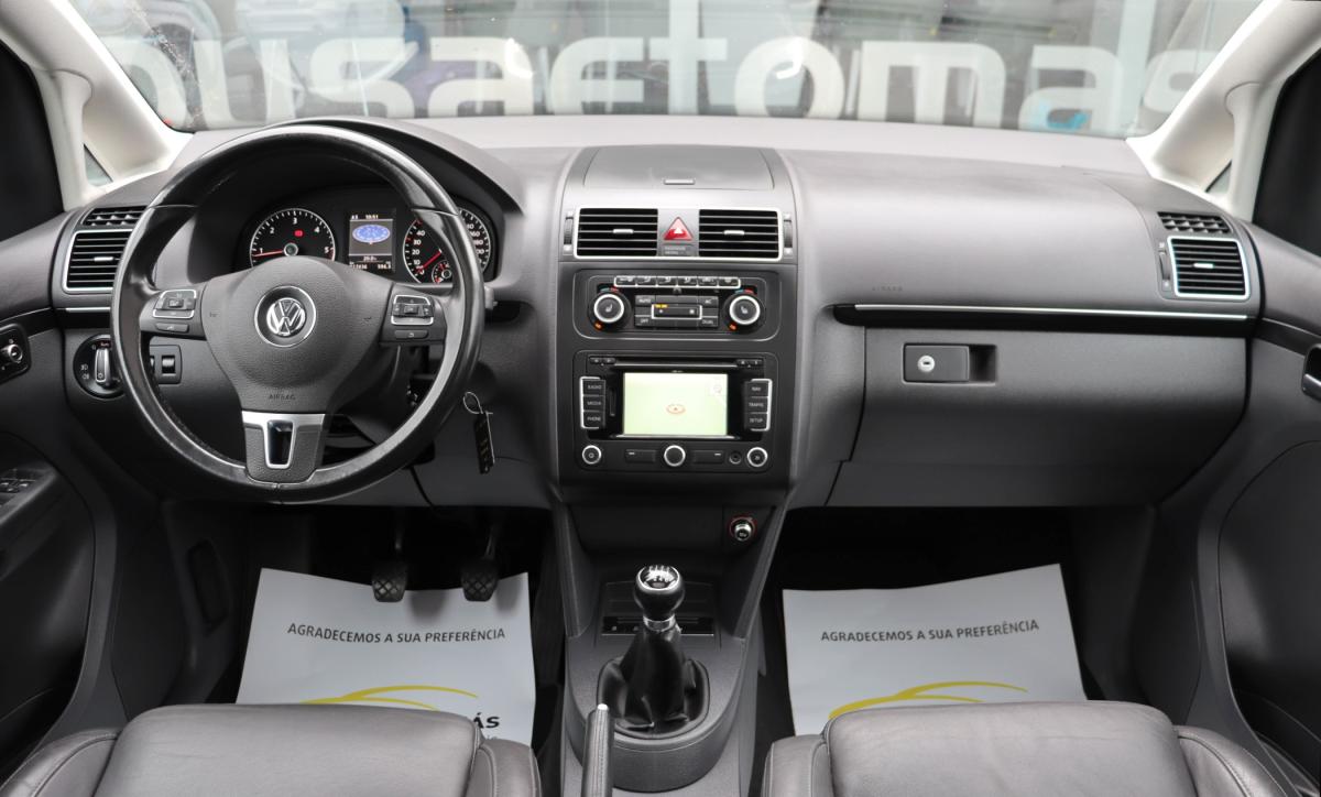 volkswagen-touran-2012-diesel-1598cc