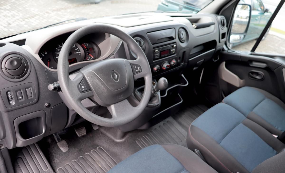 renault-master-2017-diesel-2299cc