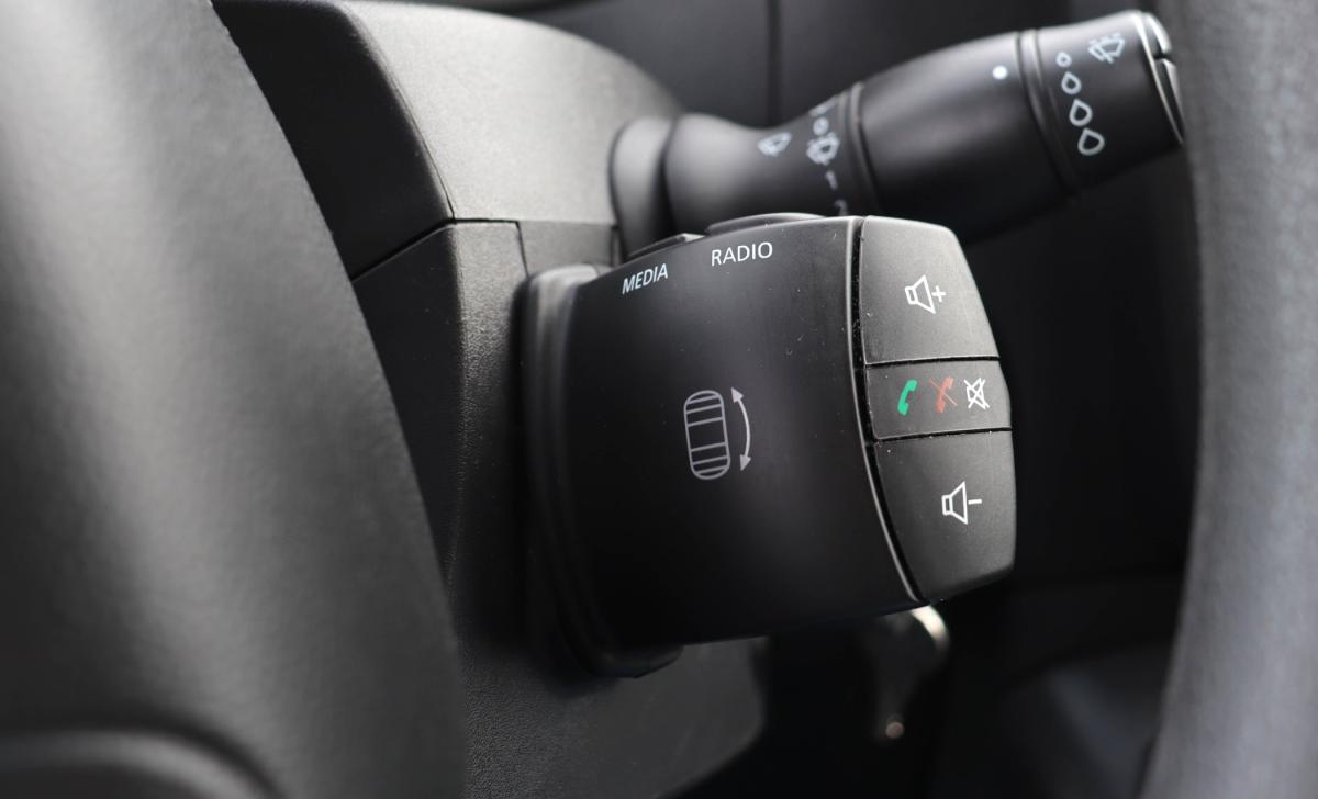 renault-master-2017-diesel-2299cc