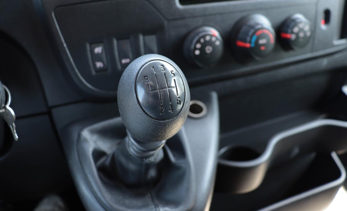renault-master-2017-diesel-2299cc