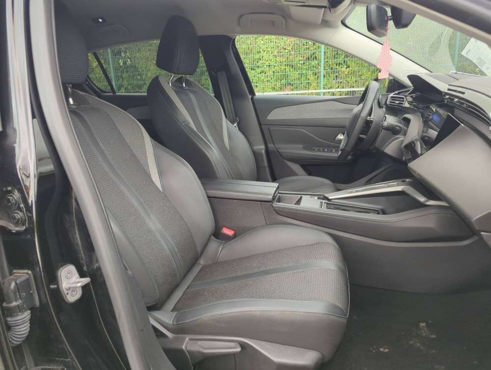 peugeot-308-2023-gasolina-1199cc
