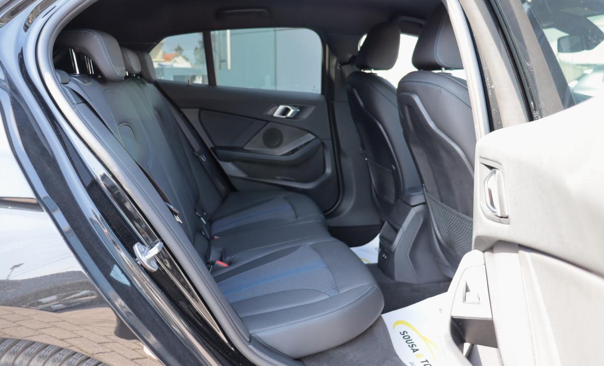 bmw-serie-1-2023-gasolina-1499cc