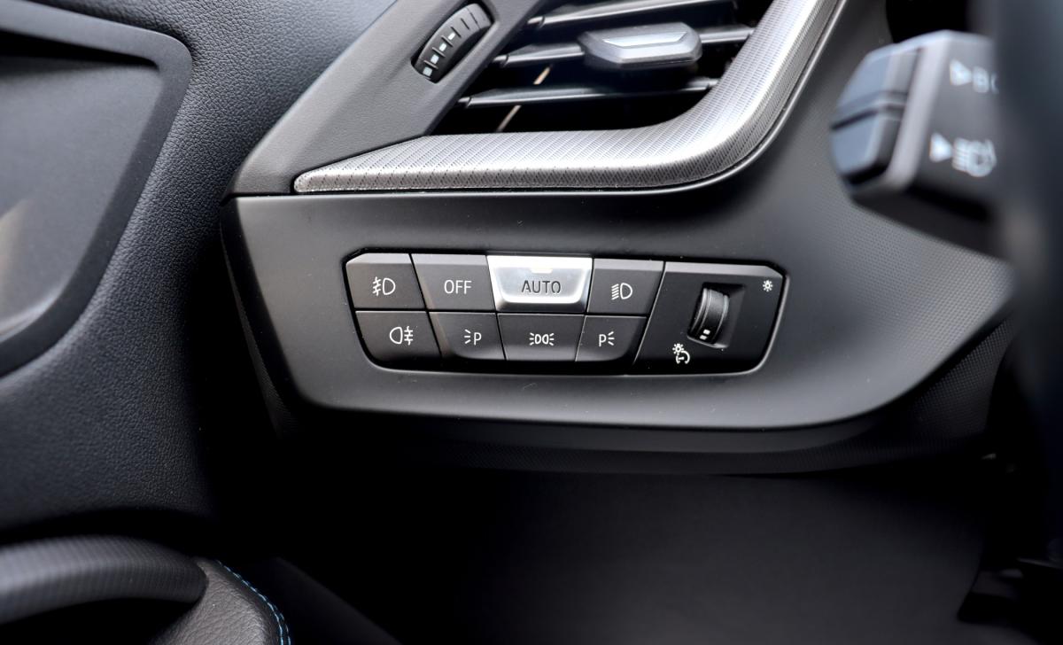 bmw-serie-1-2023-gasolina-1499cc