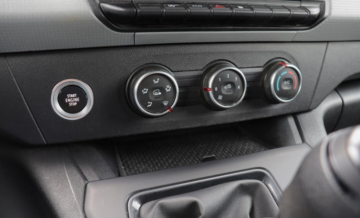 renault-kangoo-2022-diesel-1461cc